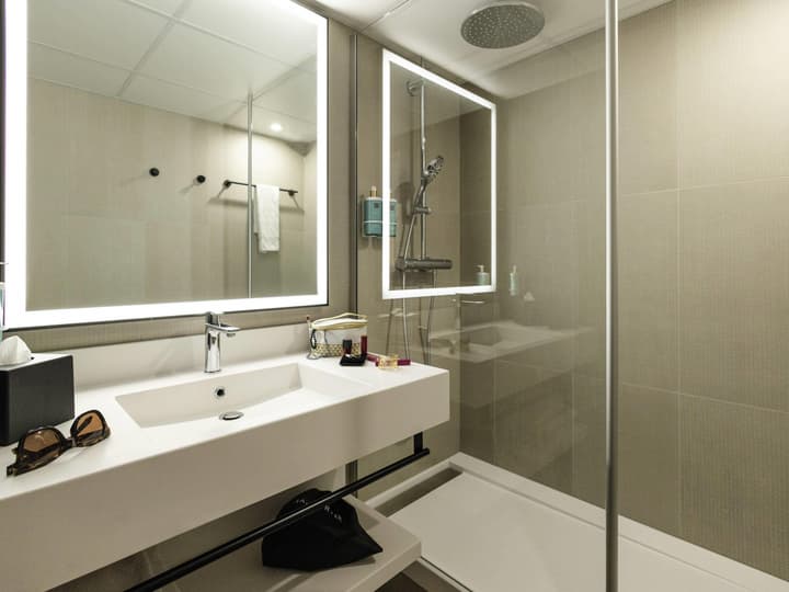 Novotel Paris Suresnes Longchamp