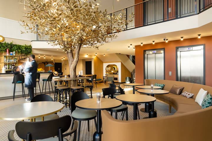 Novotel Paris Suresnes Longchamp