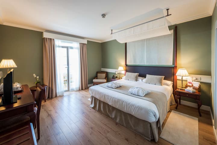 The Rock Hotel
