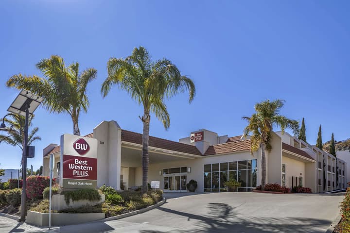 Best Western Plus Royal Oak Hotel