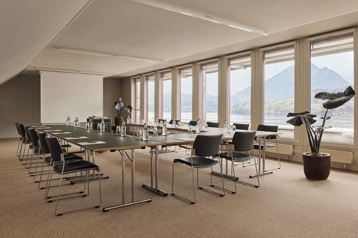 HERMITAGE Lake Lucerne - Beach Club & Lifestyle Hotel