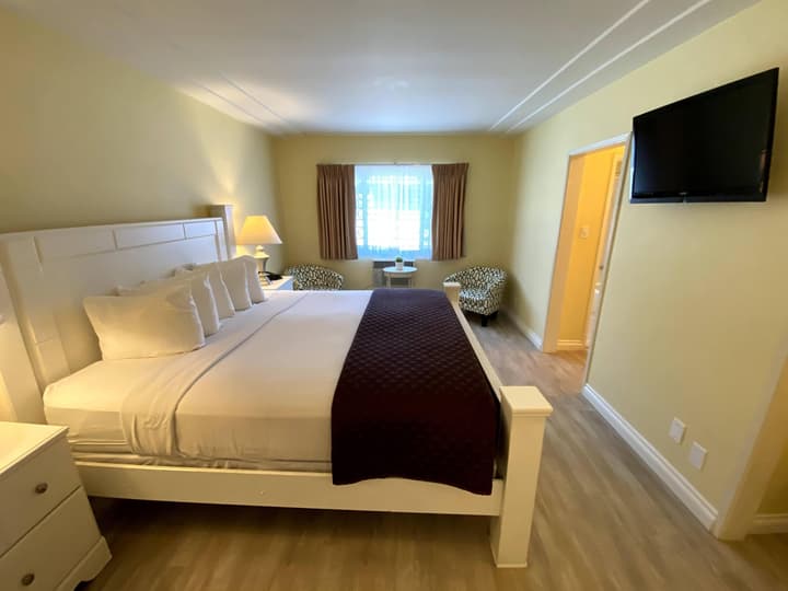 Hollywood Celebrity Hotel