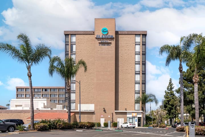 Clarion Hotel Anaheim Resort