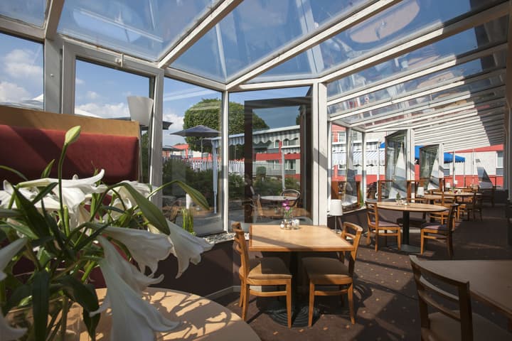 Ibis 3 Lacs Neuchatel Hotel