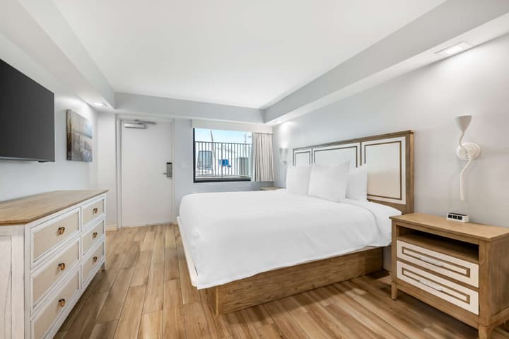 Best Western Plus Beach Resort