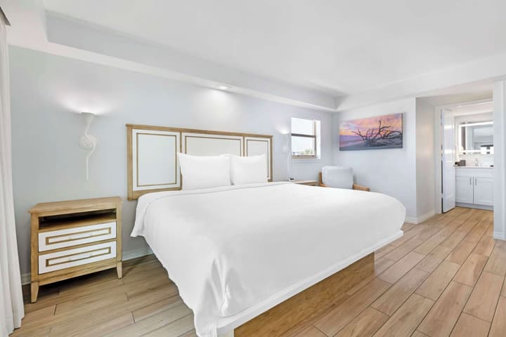 Best Western Plus Beach Resort
