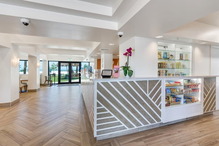 Best Western Plus Beach Resort