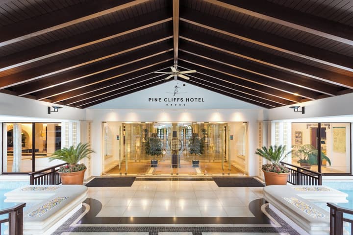 Pine Cliffs Hotel, a Luxury Collection Resort, Algarve