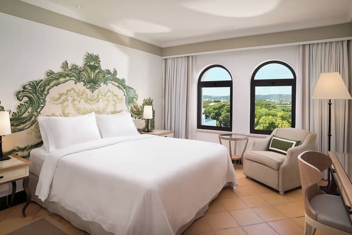 Pine Cliffs Hotel, a Luxury Collection Resort, Algarve