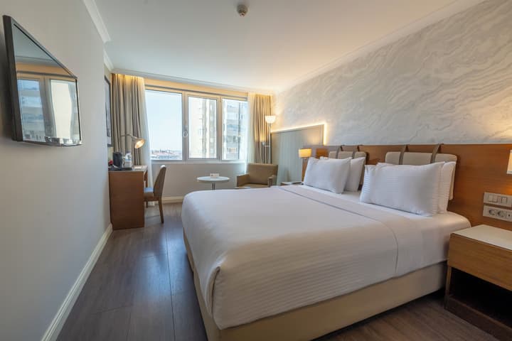 Dedeman Istanbul