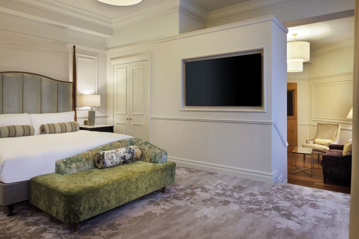 The Caledonian Edinburgh, Curio Collection by Hilton