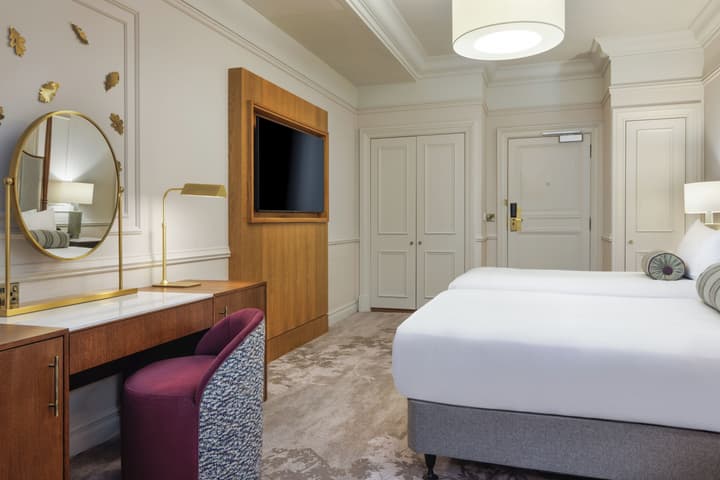 The Caledonian Edinburgh, Curio Collection by Hilton