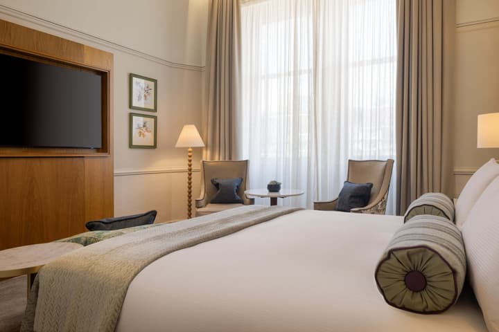 The Caledonian Edinburgh, Curio Collection by Hilton