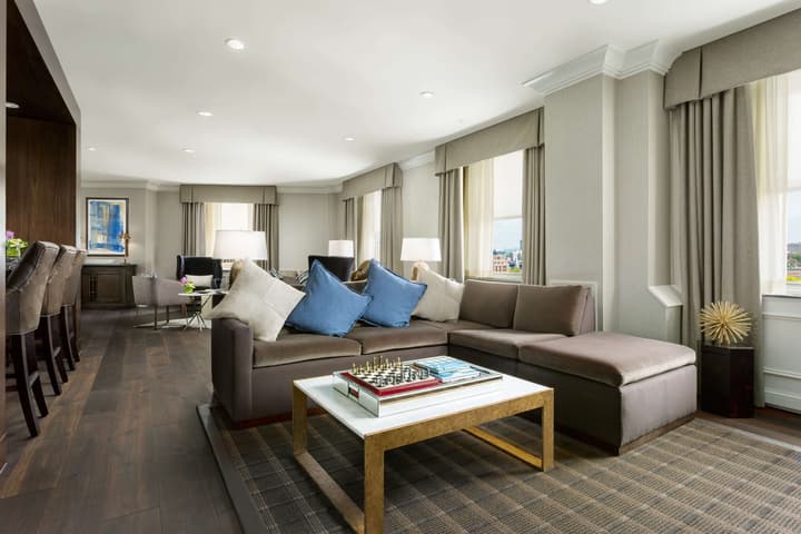 Hilton Boston Park Plaza