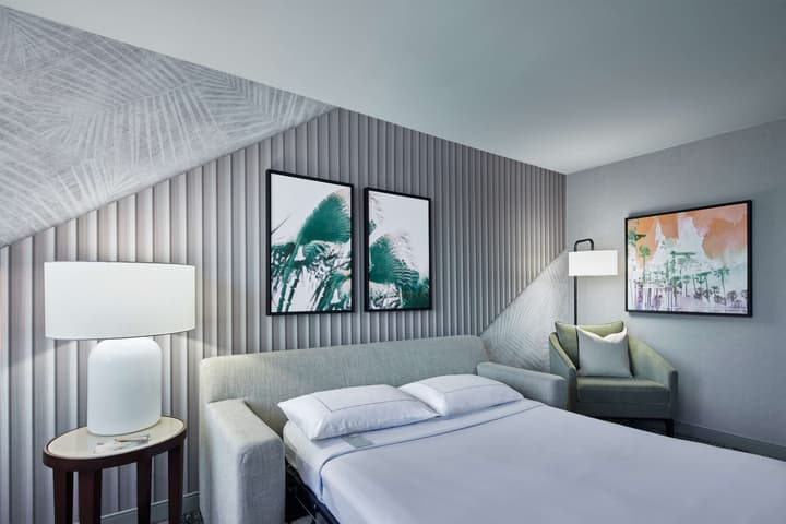 Hotel Fera Anaheim, a DoubleTree by Hilton