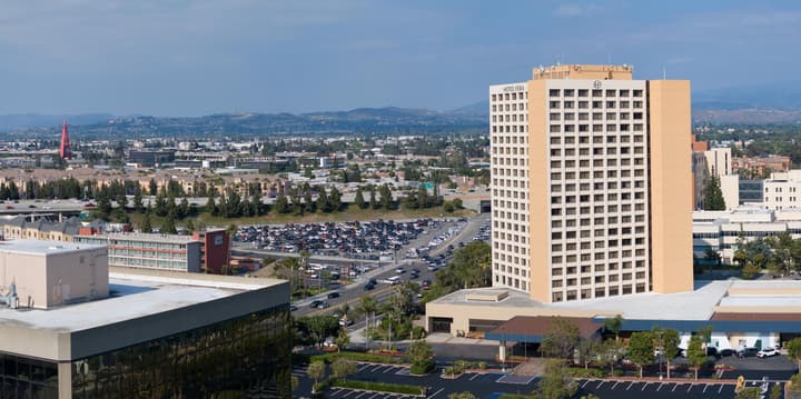 Hotel Fera Anaheim, a DoubleTree by Hilton