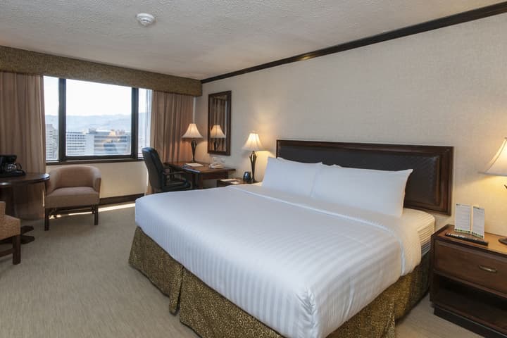 Delta Hotels by Marriott San Jose Aurola
