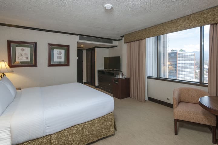 Delta Hotels by Marriott San Jose Aurola