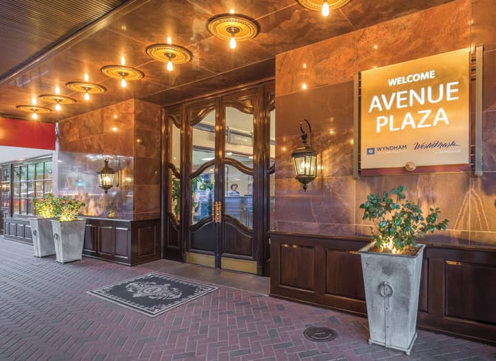 Club Wyndham Avenue Plaza
