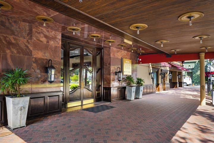 Club Wyndham Avenue Plaza