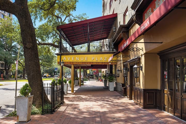Club Wyndham Avenue Plaza