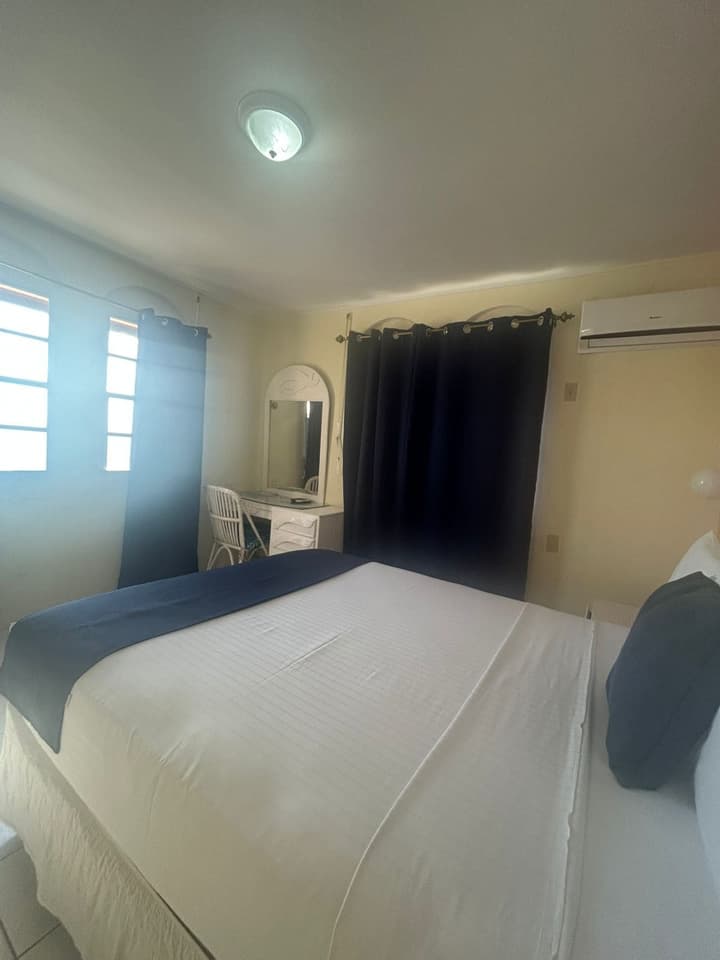 Seaview Beach Hotel