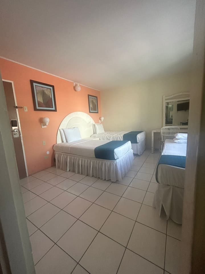Seaview Beach Hotel
