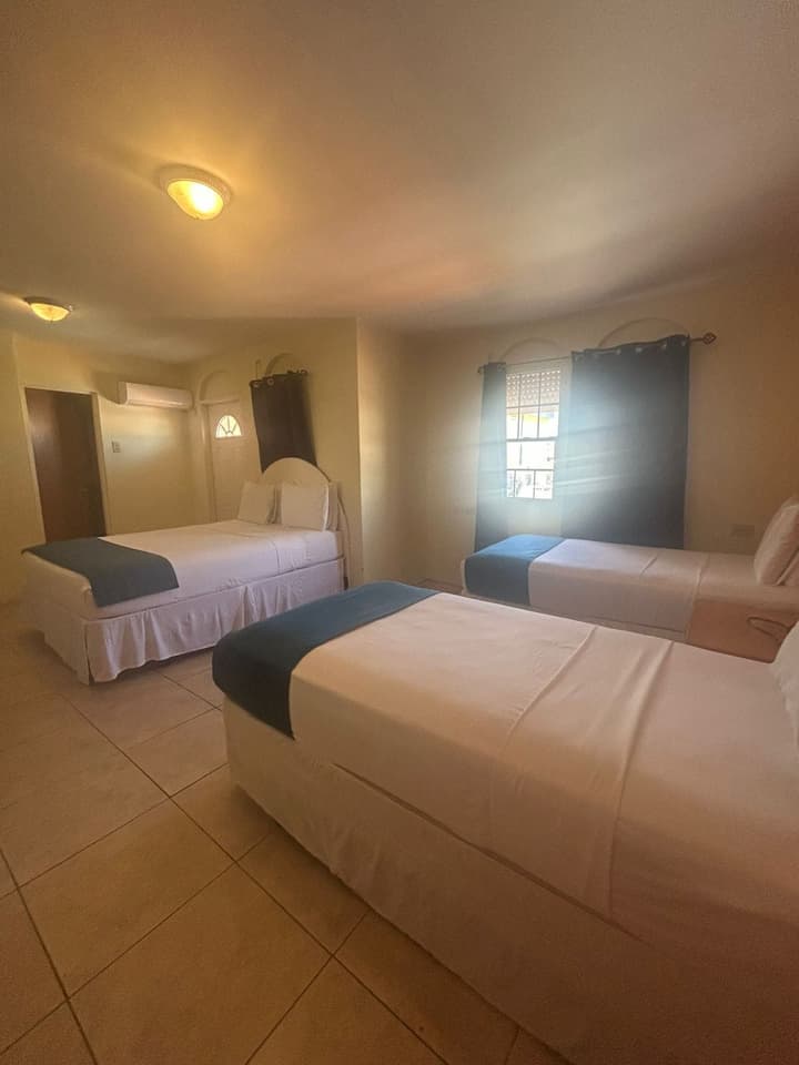 Seaview Beach Hotel