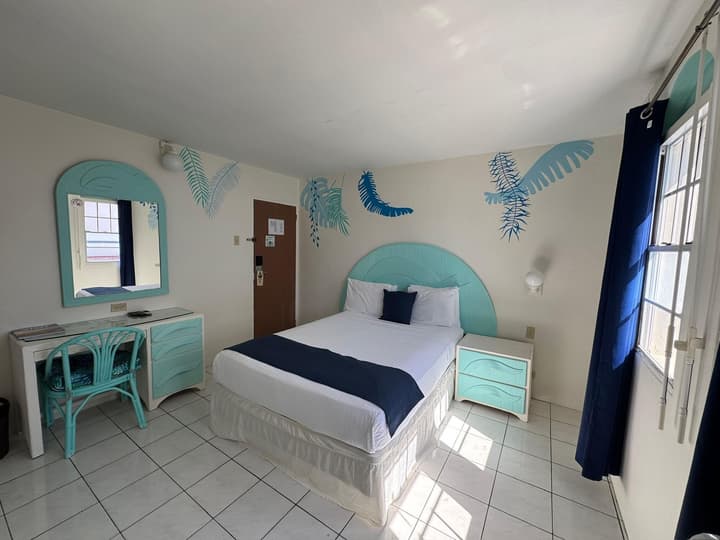 Seaview Beach Hotel