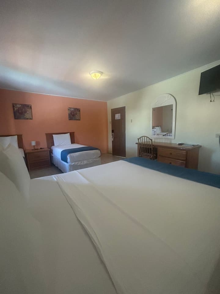 Seaview Beach Hotel