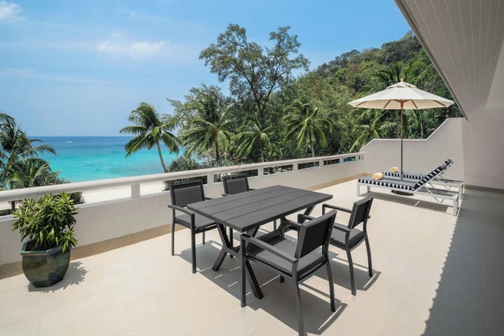Le Meridien Phuket Beach Resort