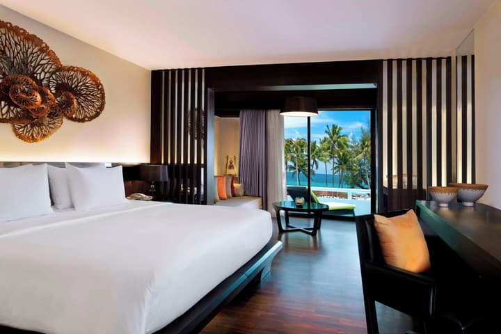 Le Meridien Phuket Beach Resort