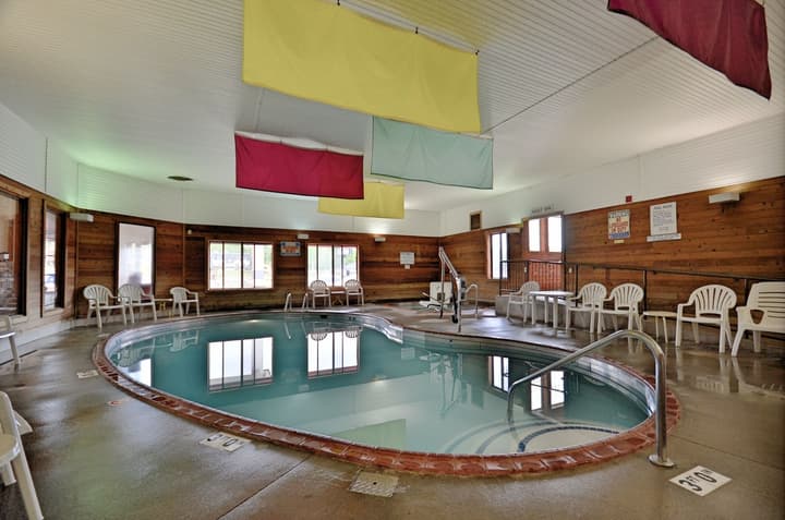 Days Inn by Wyndham Marquette