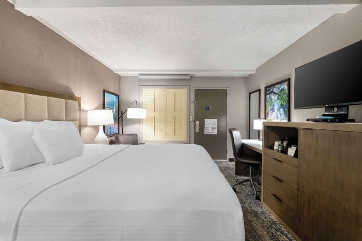 Best Western Savannah Historic District