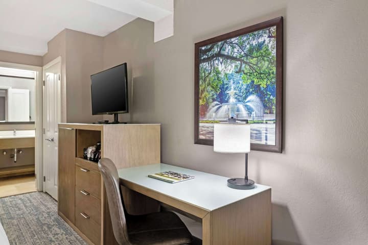 Best Western Savannah Historic District