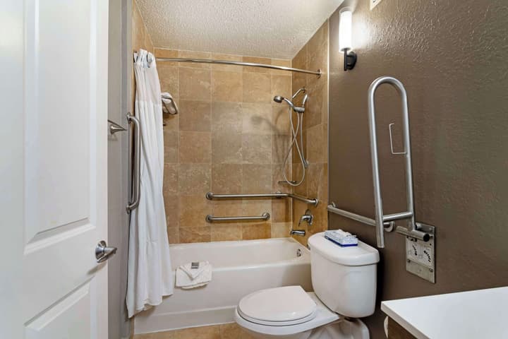 Best Western Savannah Historic District