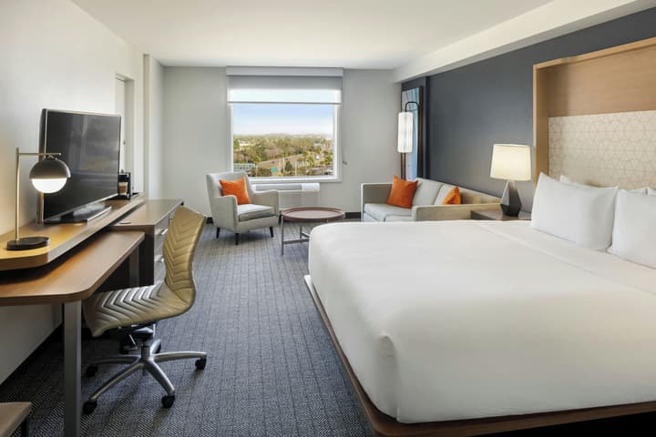 Courtyard by Marriott across Universal Orlando