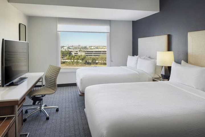 Courtyard by Marriott across Universal Orlando