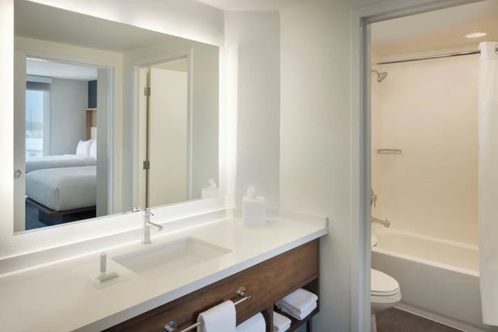 Courtyard by Marriott across Universal Orlando