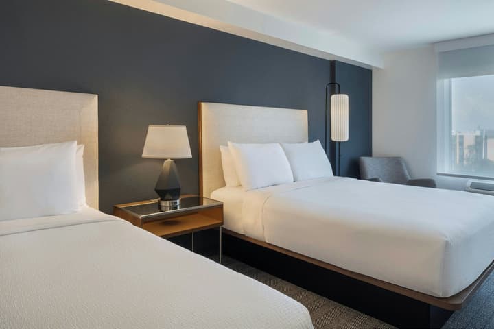 Courtyard by Marriott across Universal Orlando