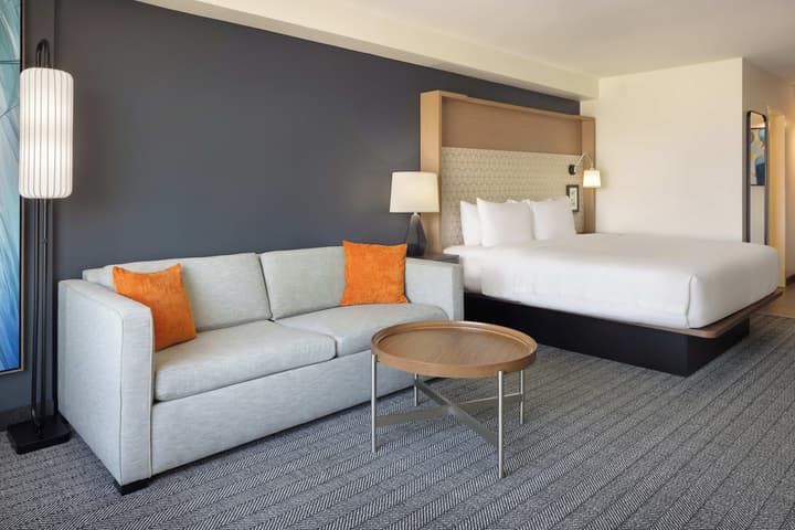 Courtyard by Marriott across Universal Orlando