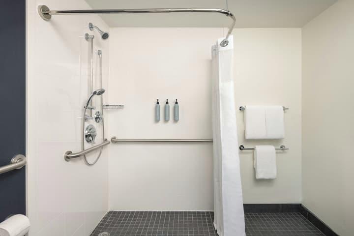 Courtyard by Marriott across Universal Orlando