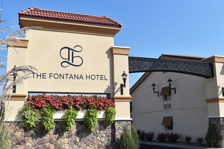 The Fontana Hotel