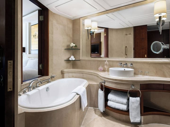 The Langham, Hong Kong