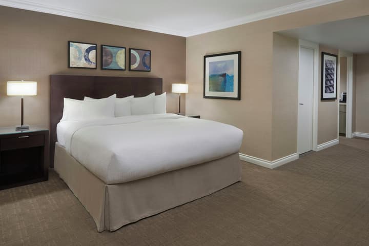 InterContinental Toronto Centre by IHG