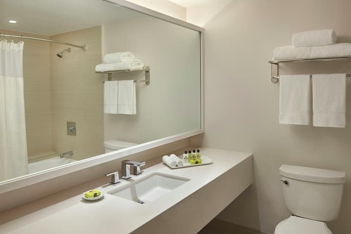 InterContinental Toronto Centre by IHG