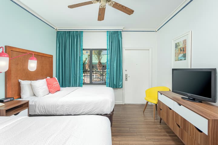 Beachside Hotel & Suites Cocoa Beach - Port Canaveral