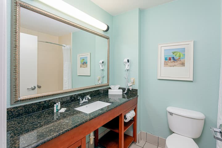 Beachside Hotel & Suites Cocoa Beach - Port Canaveral