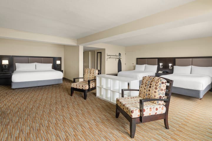 Holiday Inn Miami - International Airport by IHG