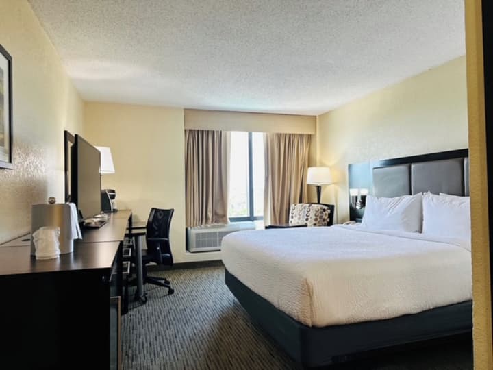 Holiday Inn Miami - International Airport by IHG